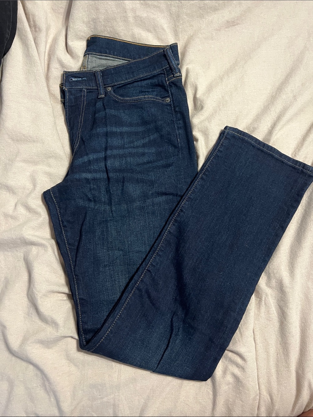 Abercrombie & Fitch Kennan Straight Jeans